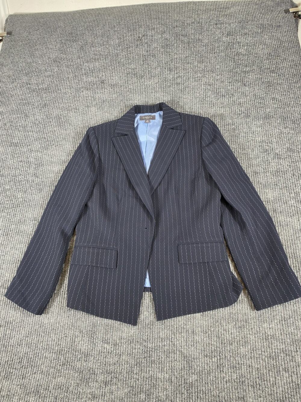 Liz Claiborne Women's Pant Suit Pin Strip Navy Blue Lined Size 12